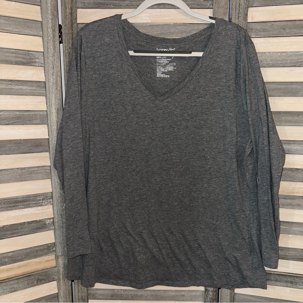 Terra & Sky V Neck Top - 1X